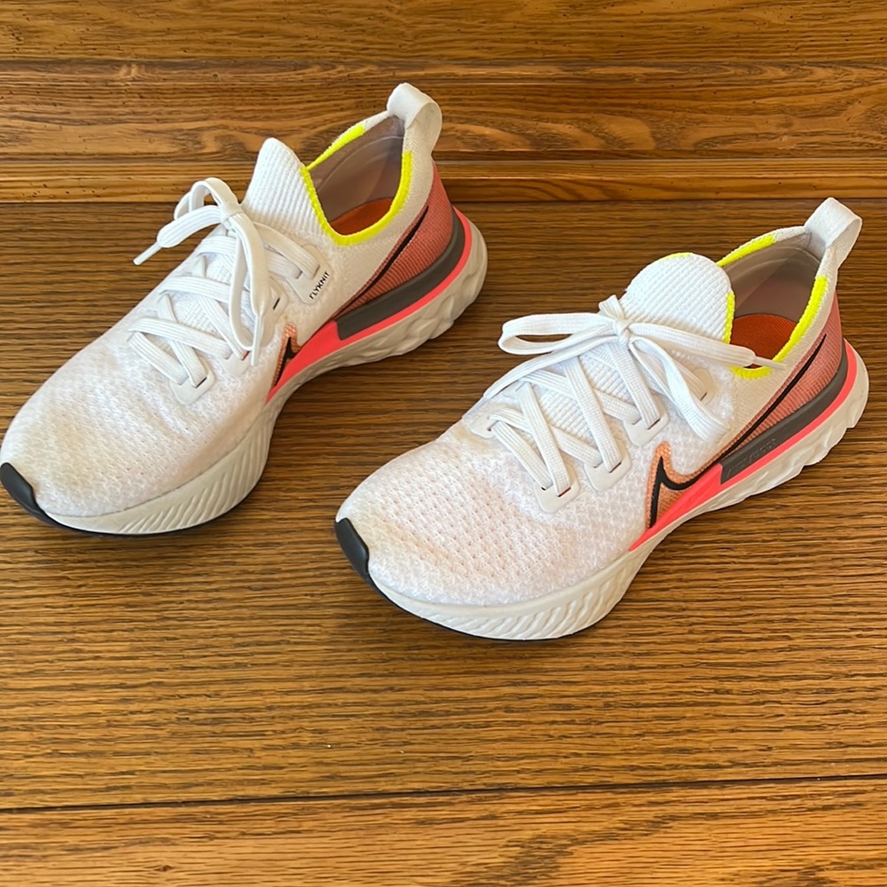 Nike Flyknit